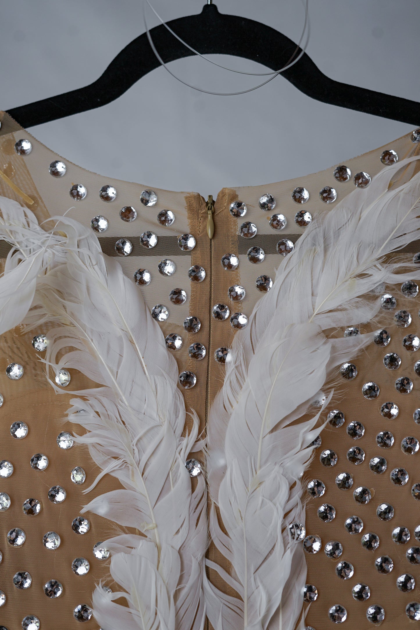 Angel Swan Costume Bodysuit with Feathers and Crystals – Perfect for Burlesque or Festivals